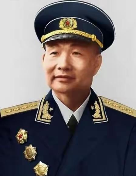 1987年，已经 80多岁高龄的原海军司令员萧劲光，在电视新闻里听到，“中国不需