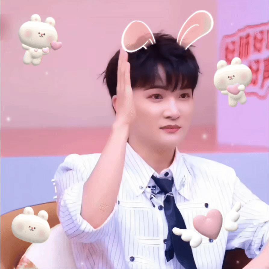 周深[超话] [音乐]周深音乐缘计划 [音乐]周深当主持人在台上演了段小品 【圈