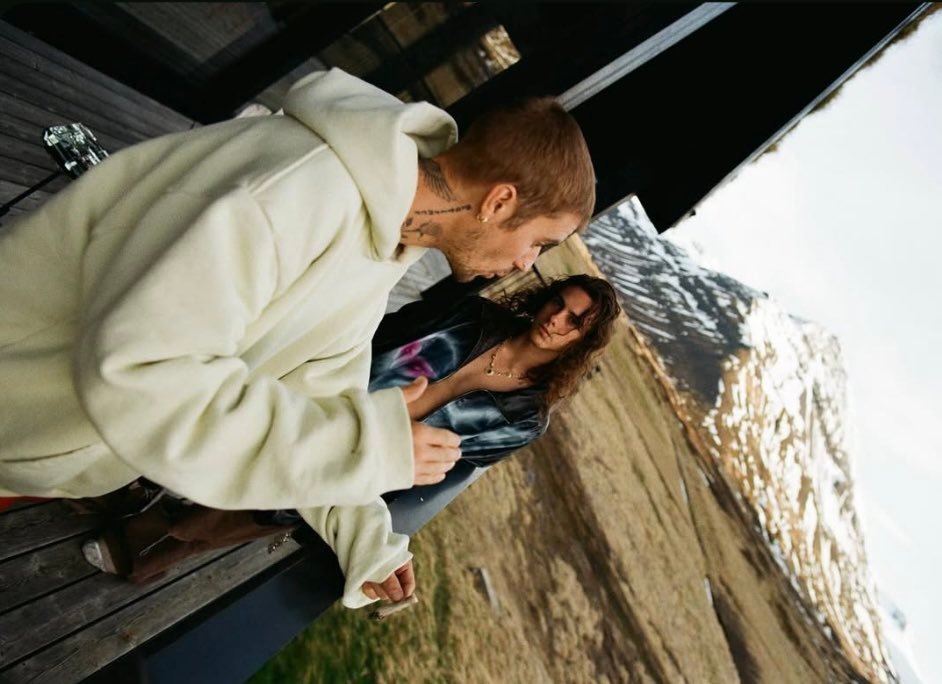 JustinBieber[超话]  • 贾斯汀比伯 in Iceland🇮🇸