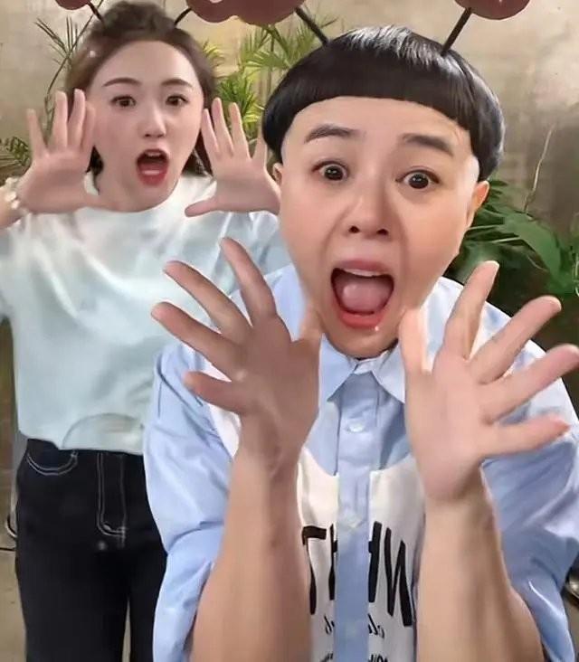 在最近的社交媒体动态中，我们看到了一位知名演员金龟子的女儿带来的令人兴奋的消息：