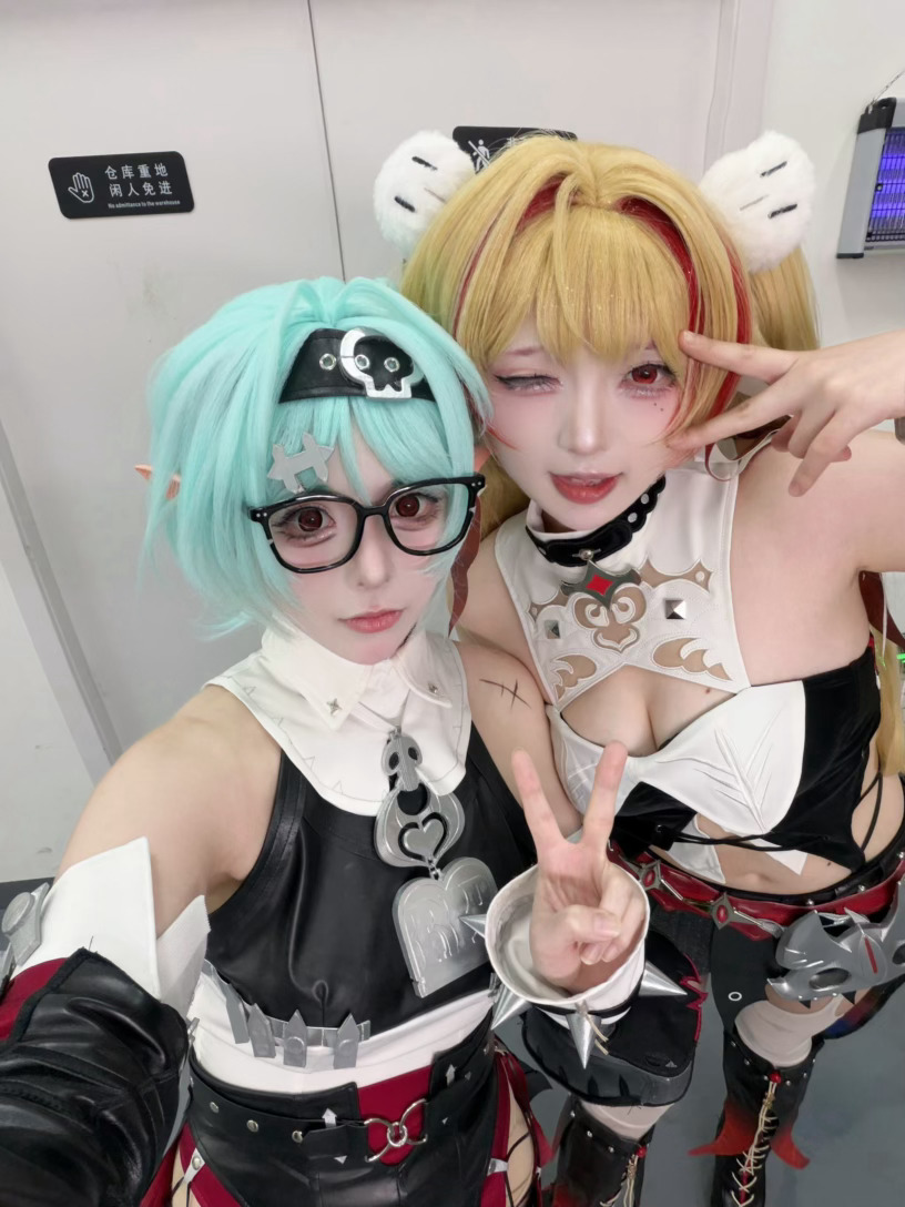 二次元cos大赏绝区零 终于拍上了！和我的女神💗​​​
