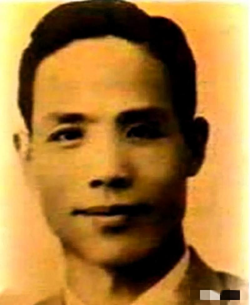 这年头，拼爹的不稀奇，拼到把自己拼成“路人甲”的，您见过吗？

要说吴石将军，那