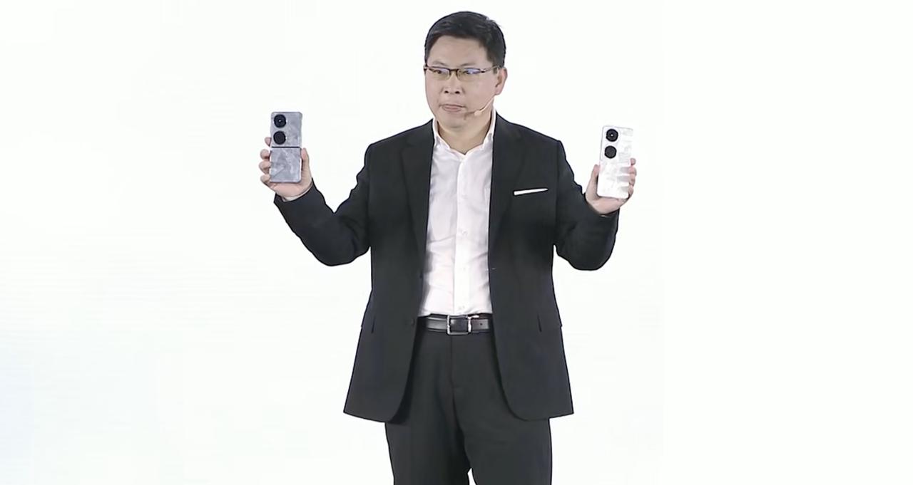 华为 Pocket 2正在发布，看起来设计跟上一代还是一个风格，更轻了。#华为发