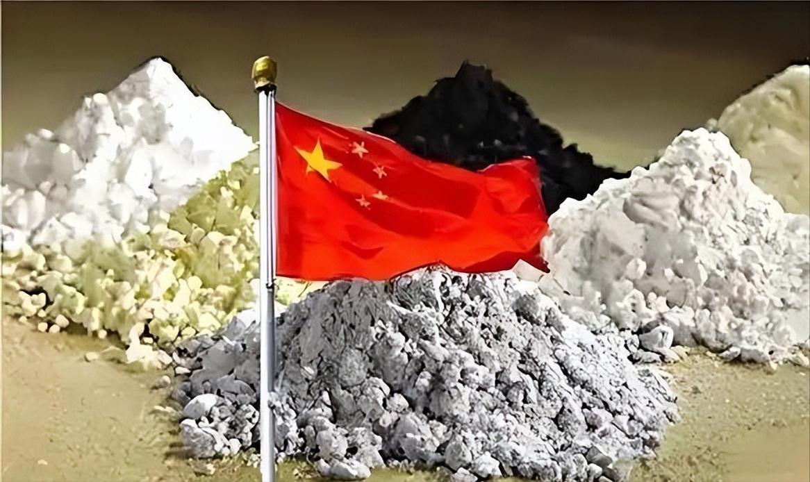 美国白宫出大招，特朗普亲自召集洛克希德、雷神、波音、诺斯罗普一票军工大佬，桌上一