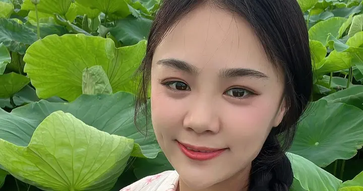 “出生被抛弃”，如今一场直播带货过亿，这个草根网红“翻身”了？