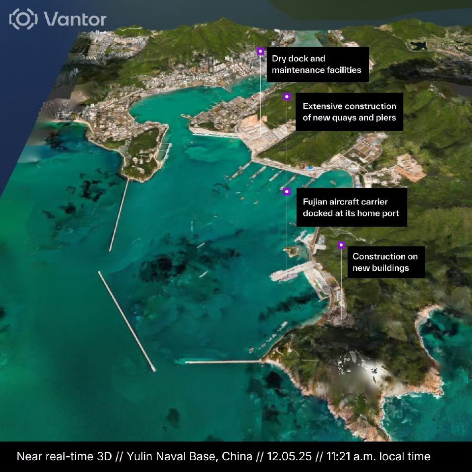 美国Vantor公司号称利用单次卫星过境数据，拍摄并重构的中国海军基地3D地形图