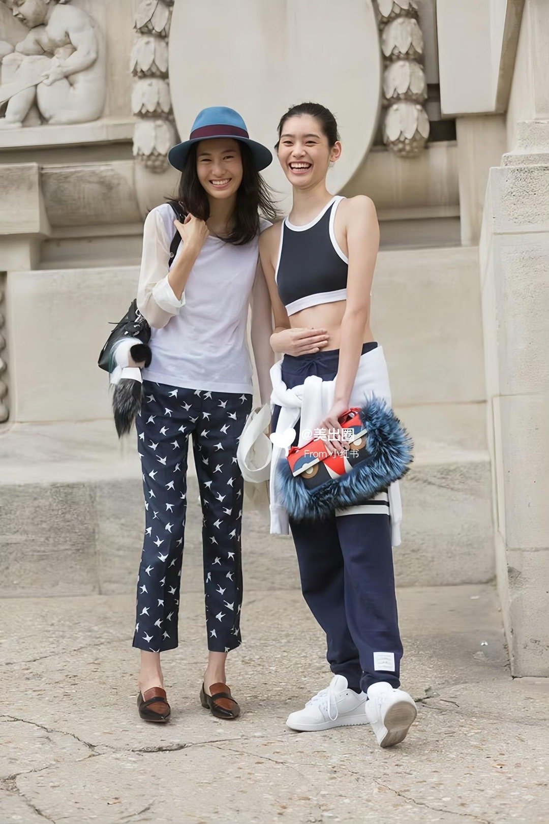 秦舒培真的天生模特架子，骨头都比其他人纤细 ​​​