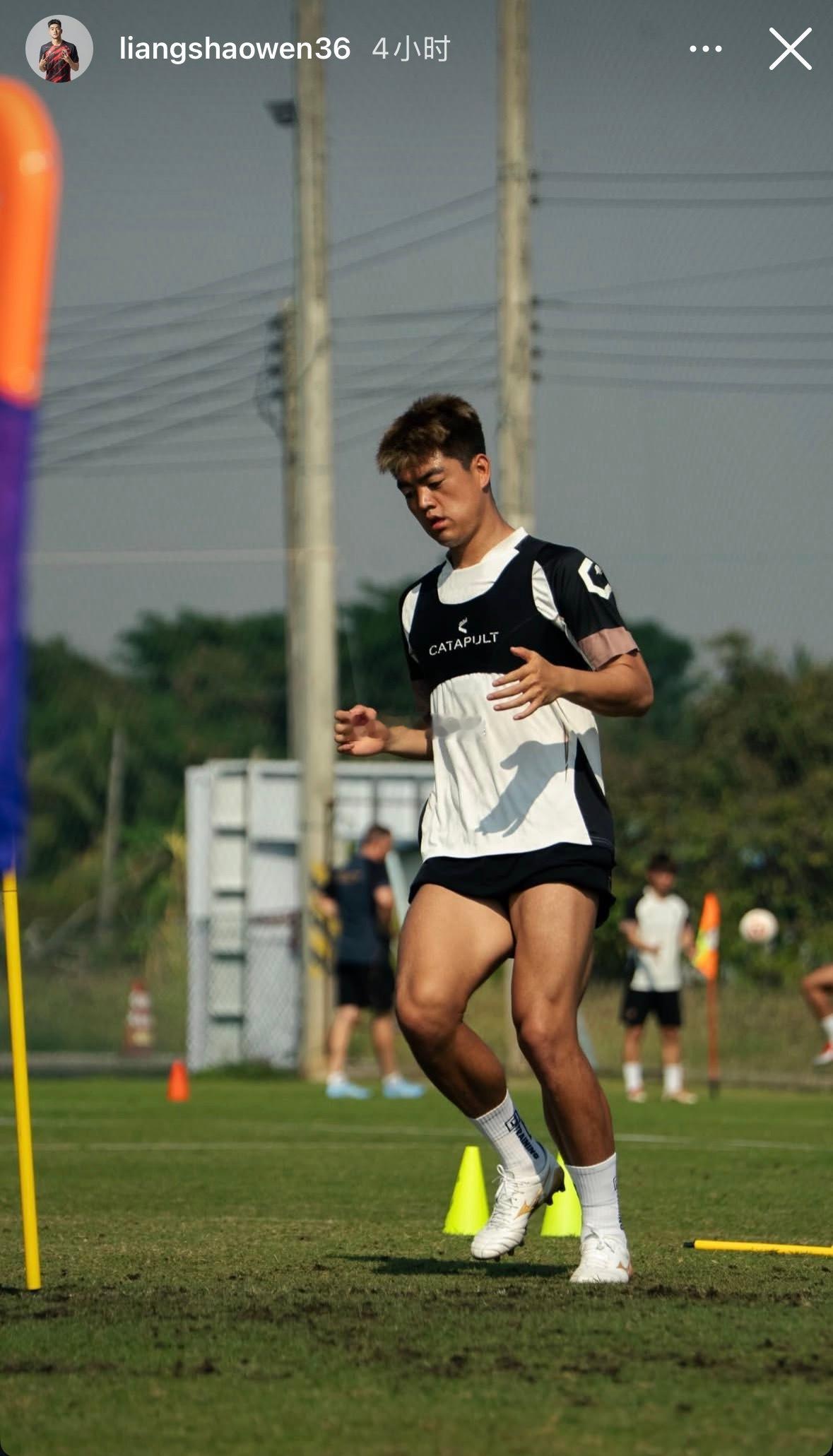 北京国安北京国安 闫雨、梁少文随陕西队冬训中。 