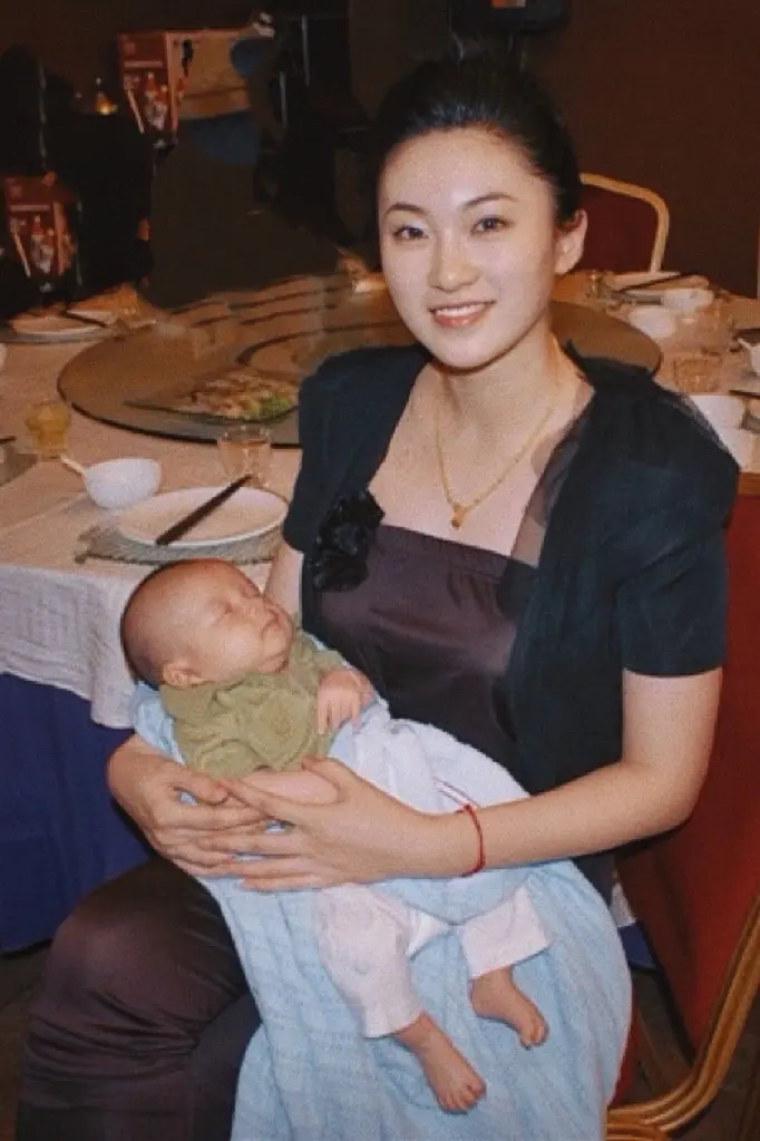 时间的参照物是什么？是用青春养大的孩子！