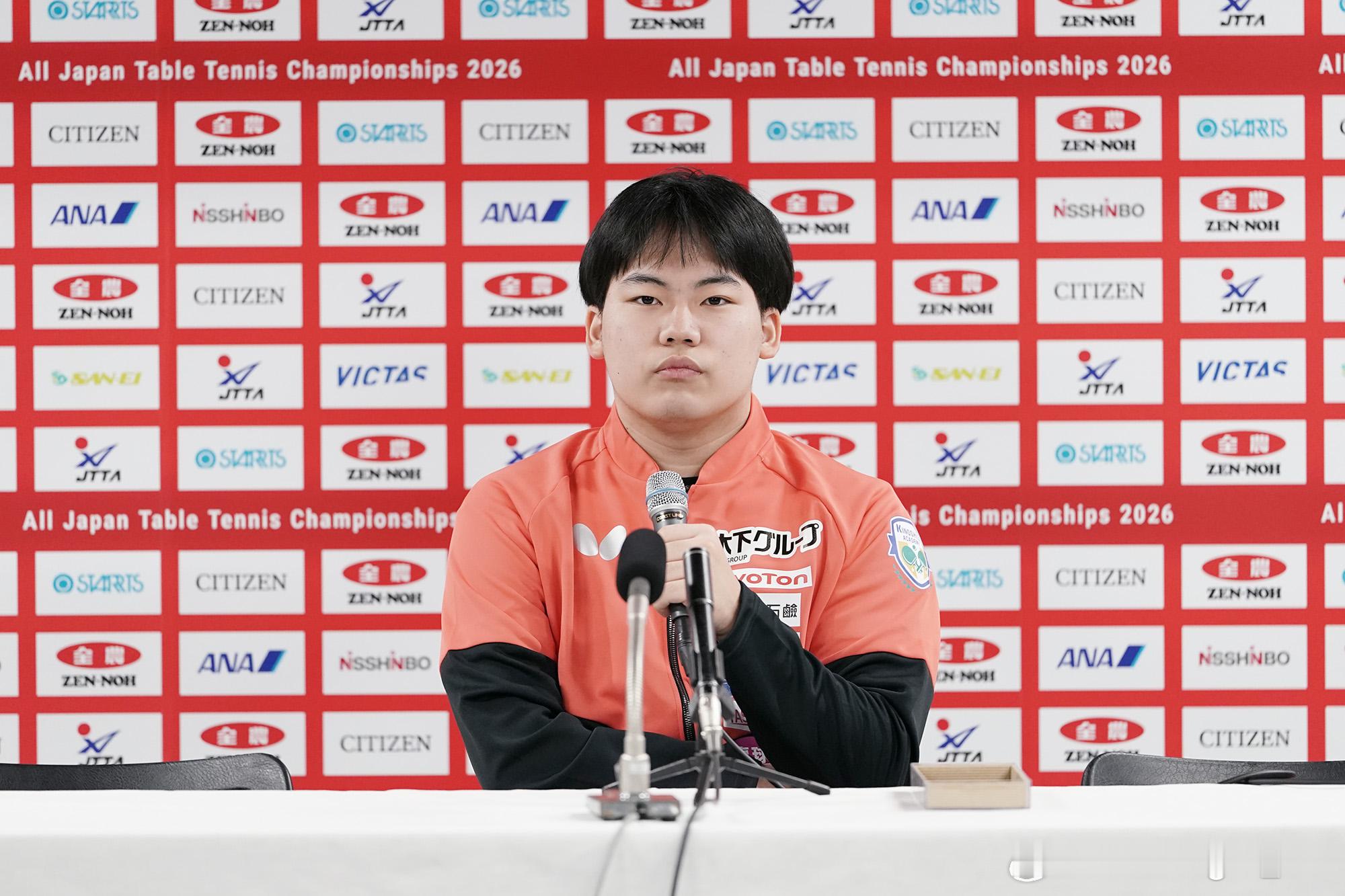 JTTA：早田希娜、松岛辉空作为上届比赛的冠军举行了新闻发布会🎤 