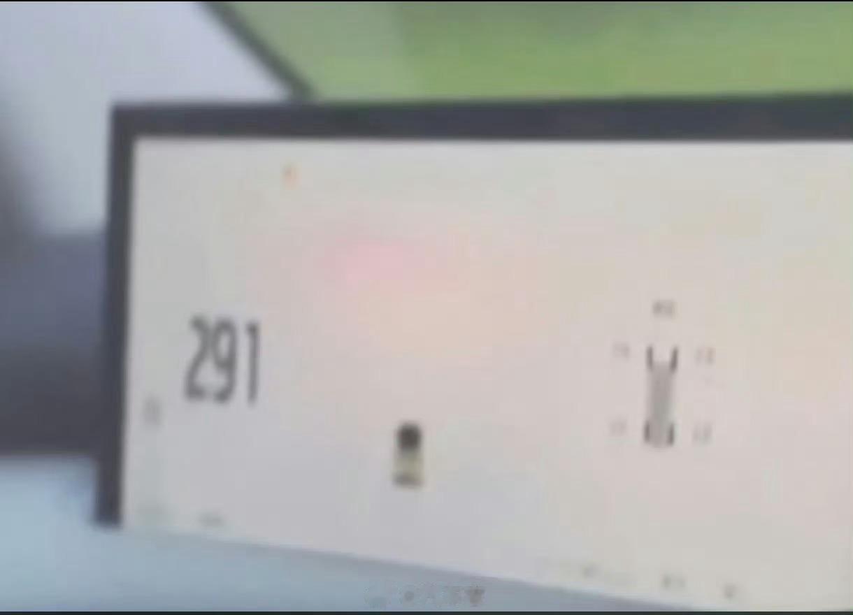 智己LS6极速达到291km/h ?！
一台家用SUV能有这速度属实不简单。破了