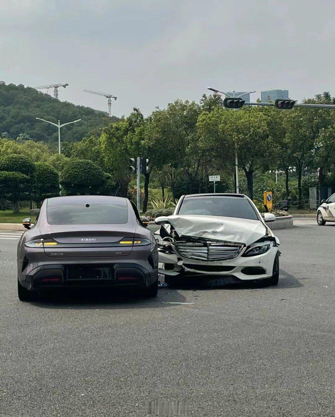 又…… ​​​