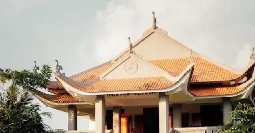 热搜刷到一条“旺家旺自己的10个好习惯”，我点进去一看，第一条就是“把家里不用的