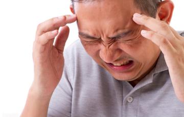 头痛，其实是内脏在求救！4种常见不同头痛，看看你是属于哪一种？

1:头顶痛--
