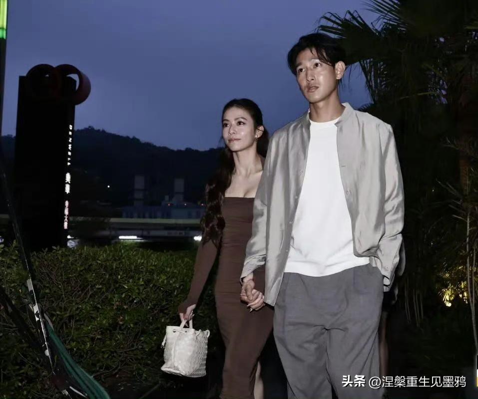 宋芸桦与相恋六年圈外男友首次亮相
宋芸桦，这位凭借《我的少女时代》中林真心一角走