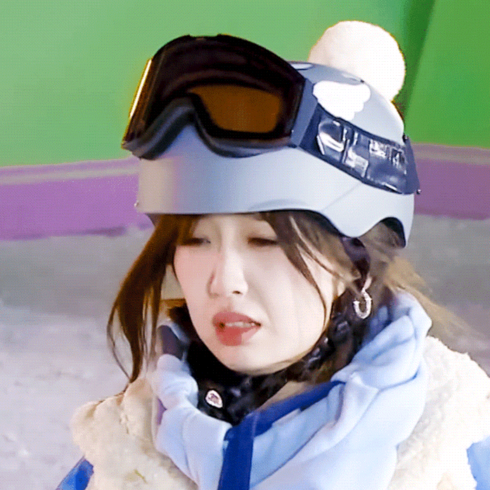 追星就是喜欢这个人的某个时期，你就感觉他一直是那个年龄，即使后面不喜欢他了，但是