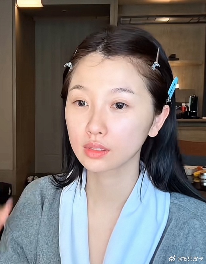 一些女明星素颜怼脸镜头李兰迪、赵露思、刘亦菲、张婧仪、赵今麦、虞书欣、白鹿、刘浩