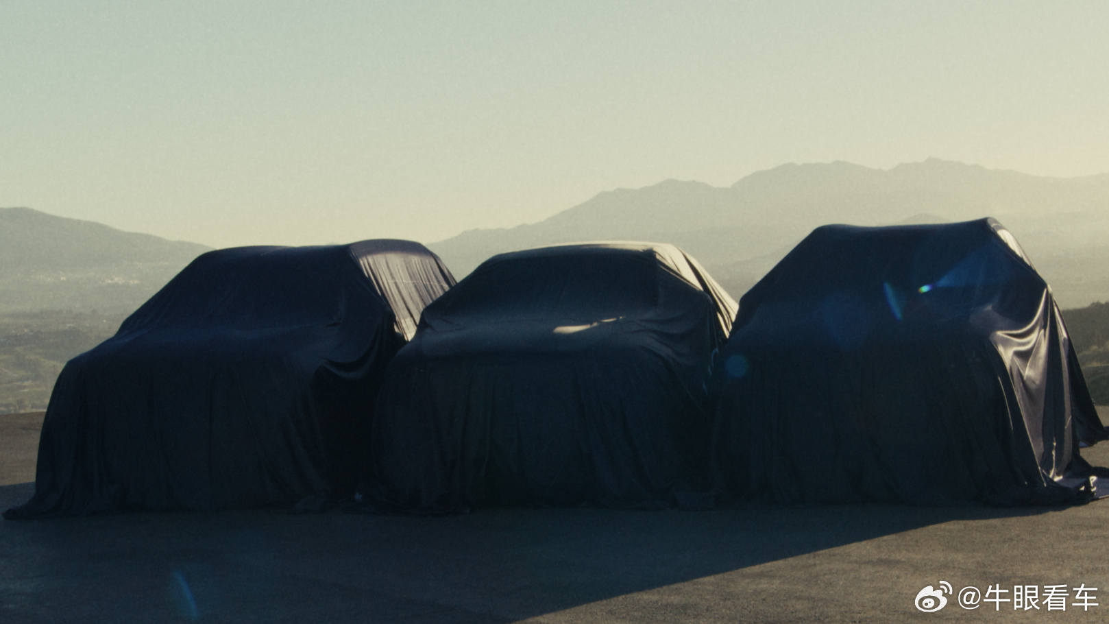 GLE，GLE COUPE，GLS北京时间4月1日凌晨发布    在 Tusca