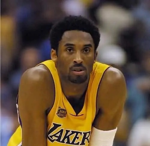 凌晨四点🕓💜💛科比KobeBryant凌晨四点 ​​​