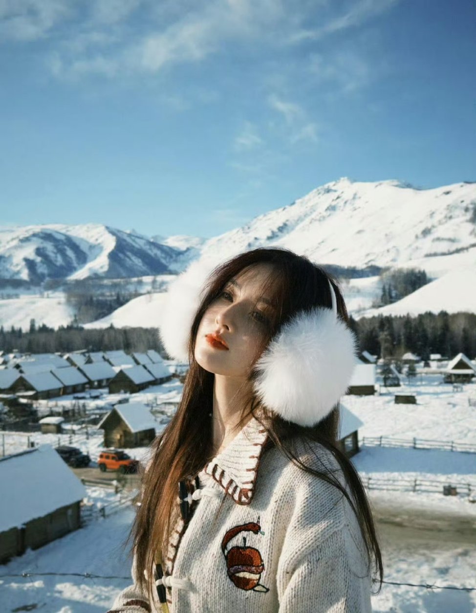 宋祖儿营业 宋祖儿雪景随拍，家🦢还是那么美 