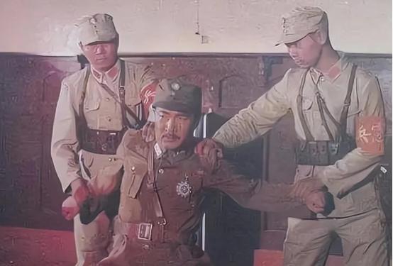 1938年1月24日，韩复榘在一座小楼里被特务处决，事后，蒋介石严厉斥责戴笠：“