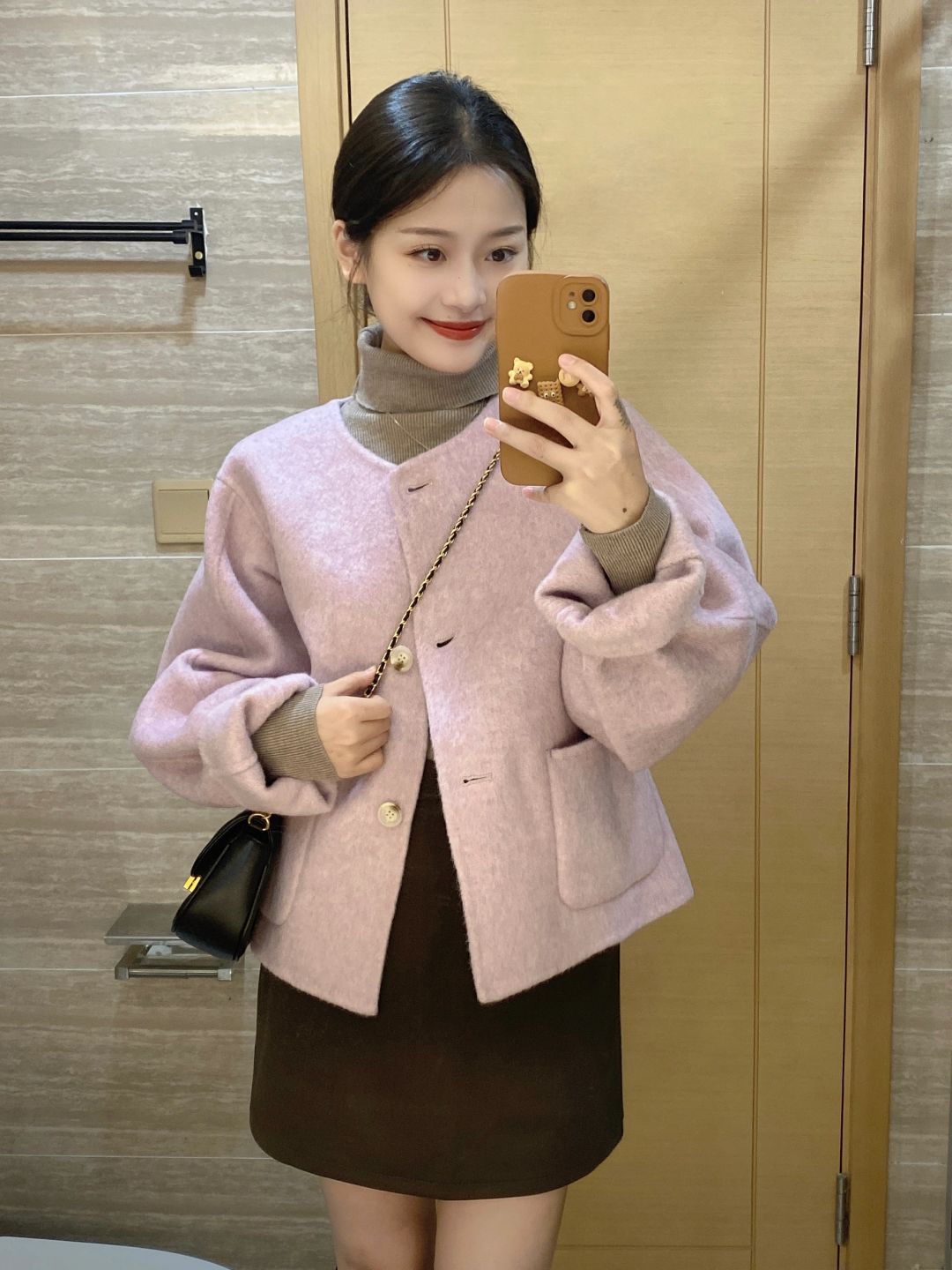 姐妹们看我又找到什么好看的衣服啦