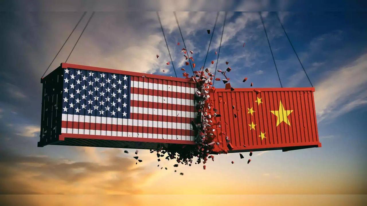 [下雨]上次贸易战，我们通过让人民币贬值，独自吞下了关税上涨的大部分后果。好消息