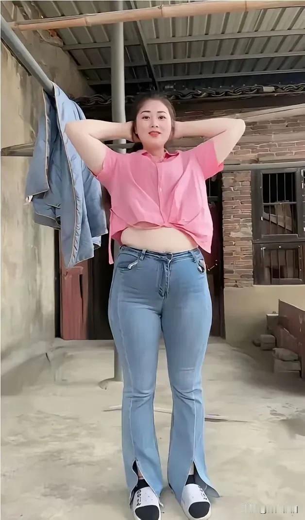 我比老公重30斤，你猜猜我是多少斤？