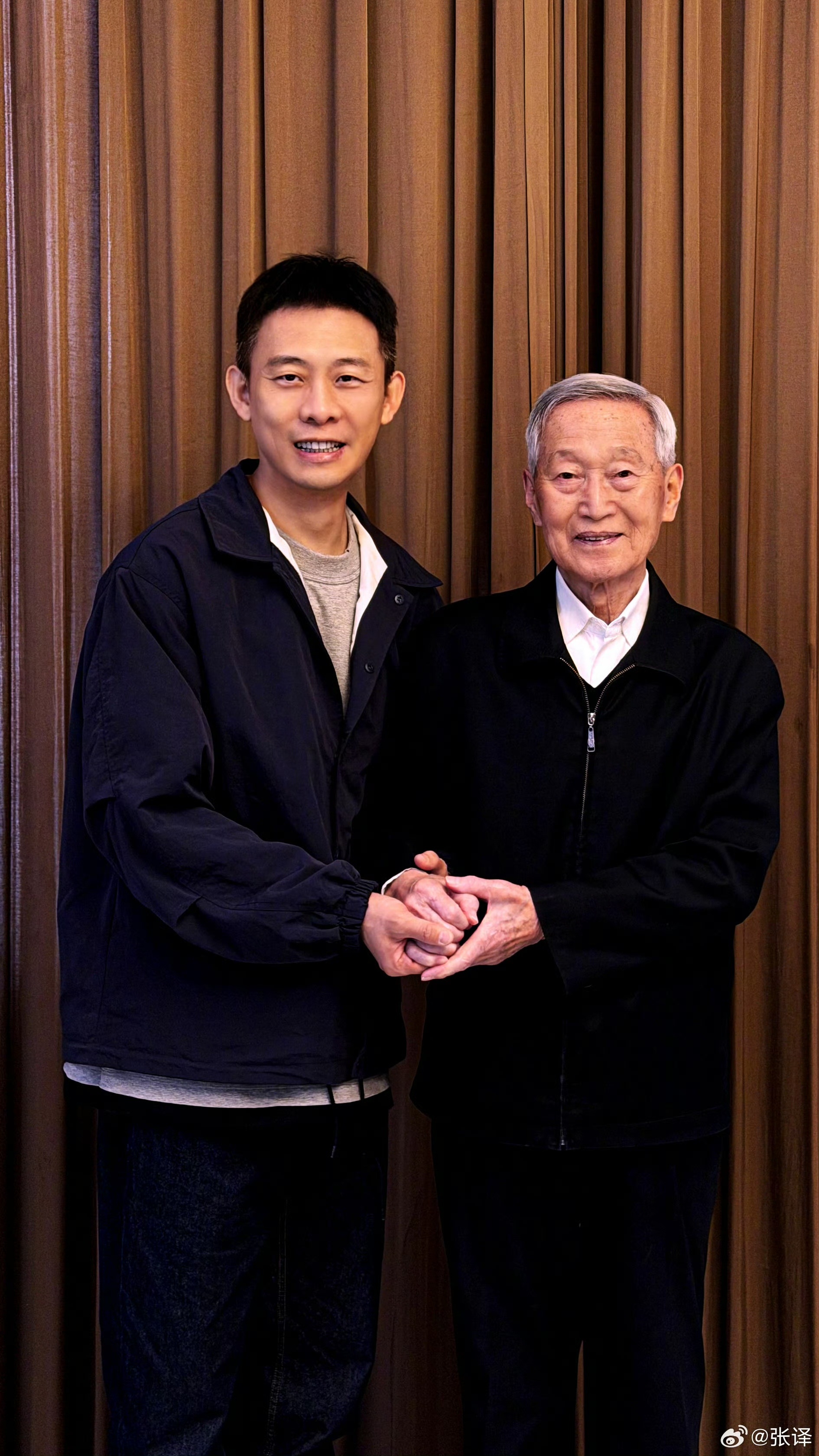 张译饰演崔寻不同于以往刑侦角色，张译塑造的崔寻安静又执拗，不靠激烈情绪，用细腻表