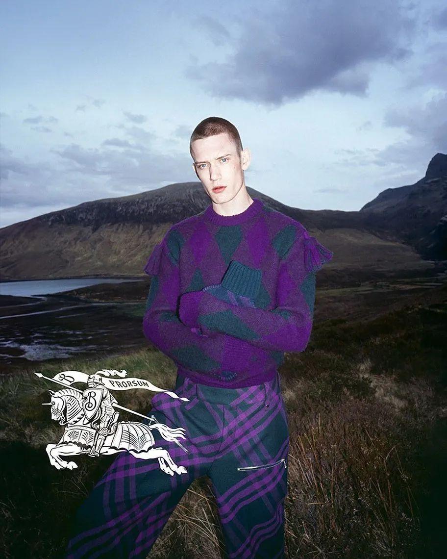 英国百年经典品牌博柏利 BURBERRY最新广告里出现的新人男模特 Jake H