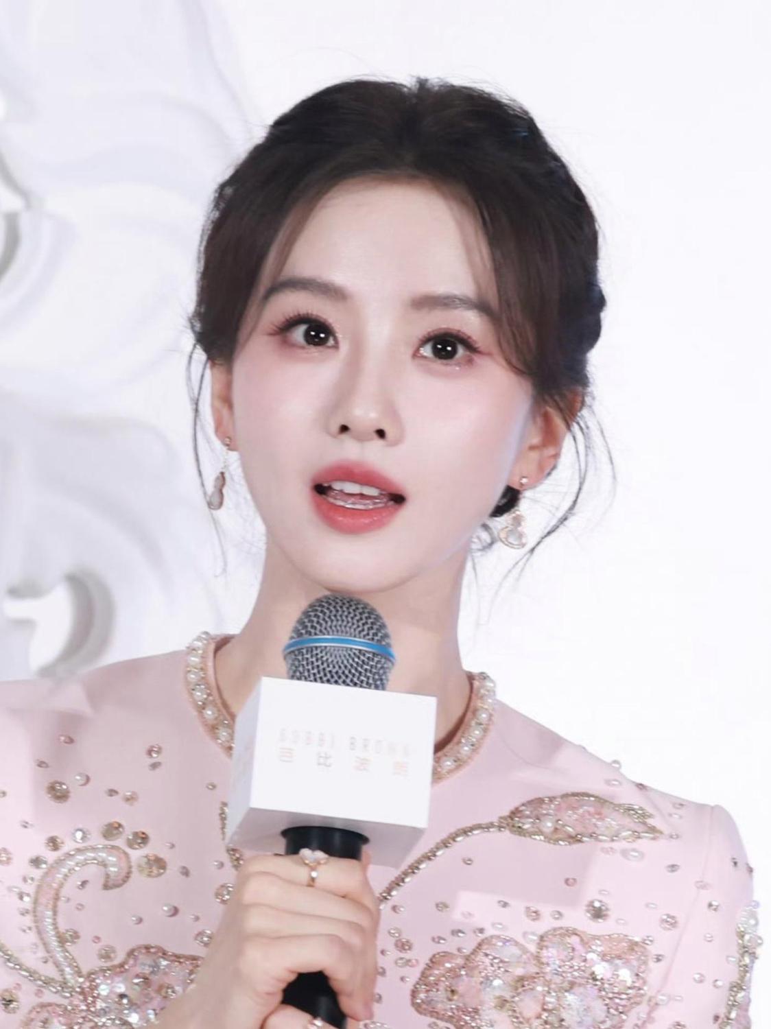 我的今日状态：😁轻松愉快
我这里的天气：🌤️多云