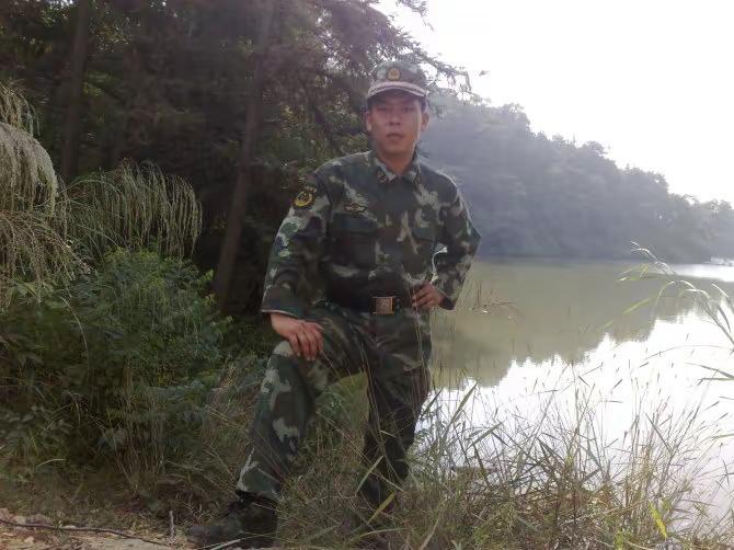 我愿为你一生守边疆，我学会那本领回马枪…