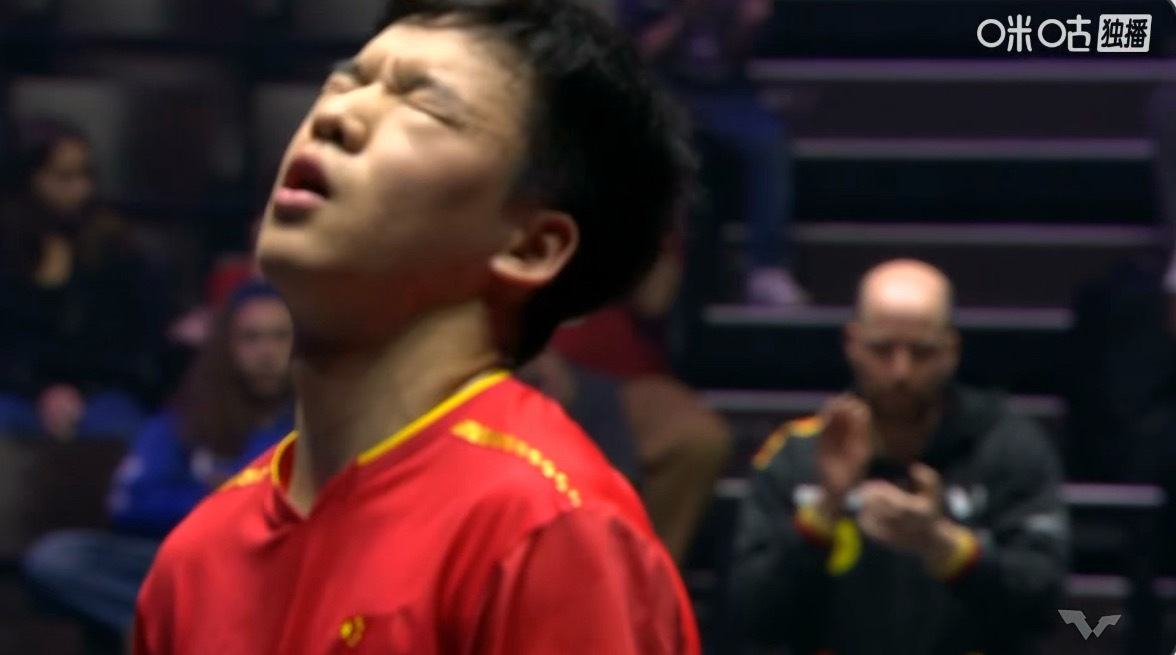 注意表情管理 ​​​