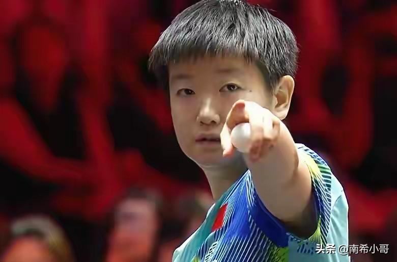 澳门世界杯规则一经公布，
所有人都不淡定了，
这哪是比赛，分明就是“饥饿游戏”，