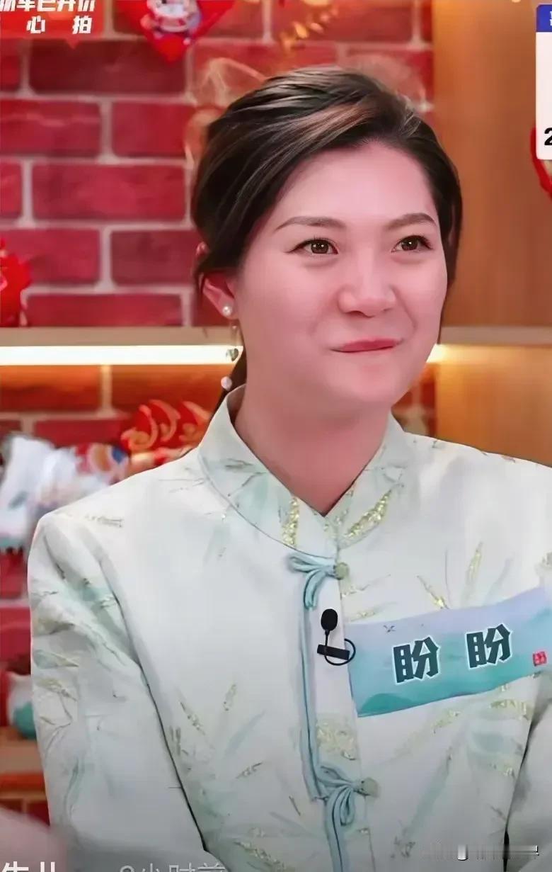 也许你介意的东西，正是让别人着迷的所在，也会变成自己最有辩识度的特征。

盼盼一