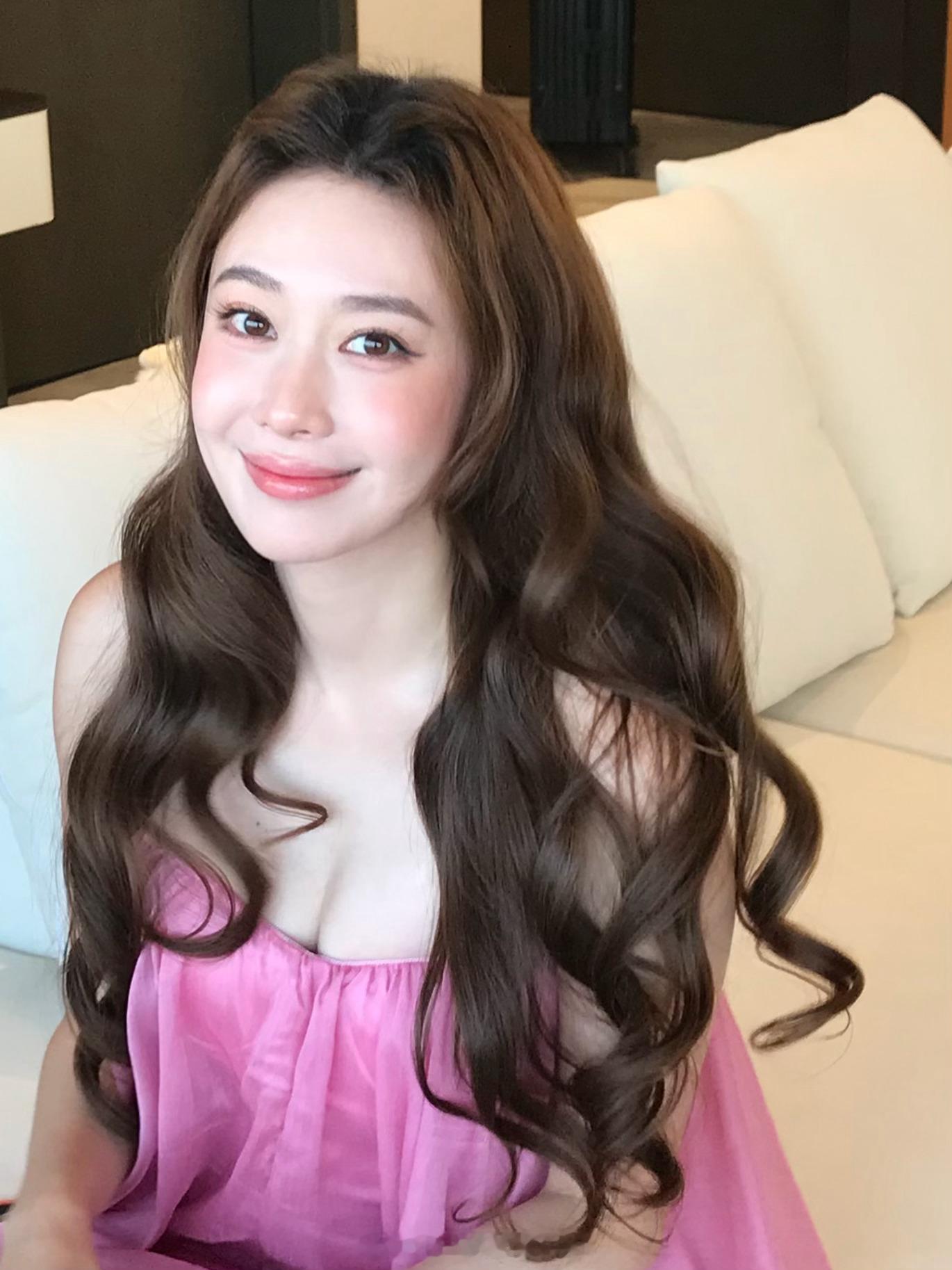 想找库存发发 但是发现都不能发出来 这张粉粉嫩嫩的粉色心情送给大家祝大家520快