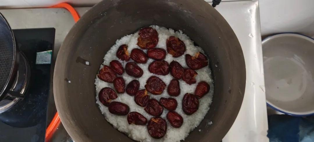 早起就为这一口【古村赤桥：千年流韵长 晋源馏米香】腊八至，年味始。这个古称“腊日