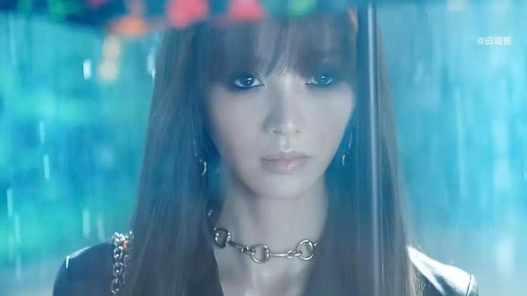 田曦薇现代剧能不能演个恶女，换风格了吗，这种冷脸御姐也好适合田曦薇啊！田曦薇换风