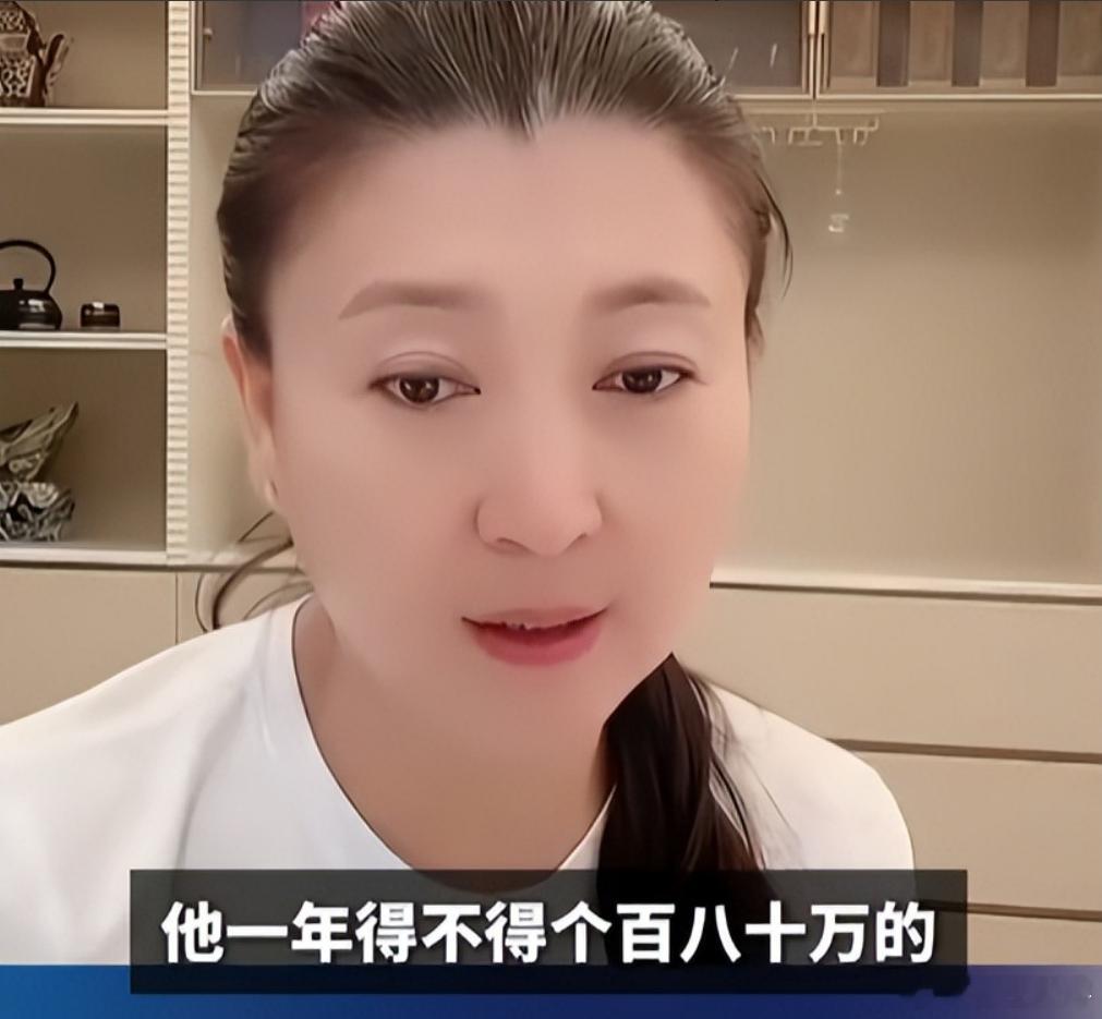 【对年花销百万仍哭穷的明星怎么看？孙玉良：网友建议封杀促其醒醒】在当今社会，明星