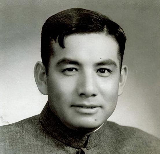 解放战场上，肯为蒋氏父子战死的国军名将，都有谁？
“1947年5月，南京官邸里，