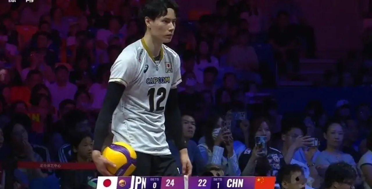 可惜！领先惨遭翻盘！中国男排23-25丢一局，大比分被日本扳平1-1创作打卡赢现