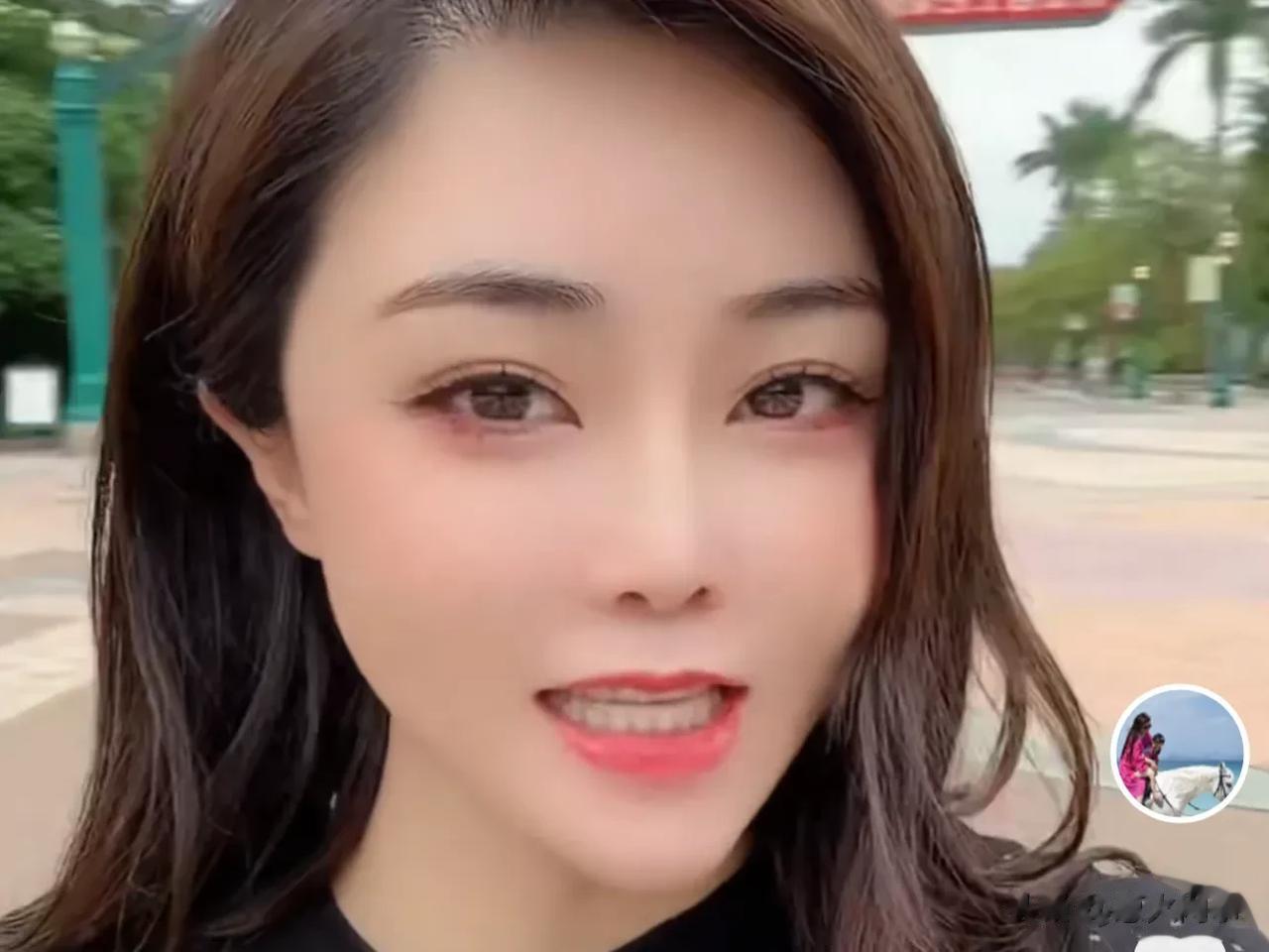 初瑞雪疑似怒怼蛋蛋？

初瑞雪怒怼一个女生疑似蛋蛋：跟我这么说话，说你是个小姑娘