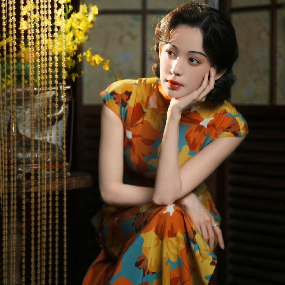 我真的不想评价
民国时期的电视剧《醒来》
不是说 这个剧情烧脑，也不是说里面枪战