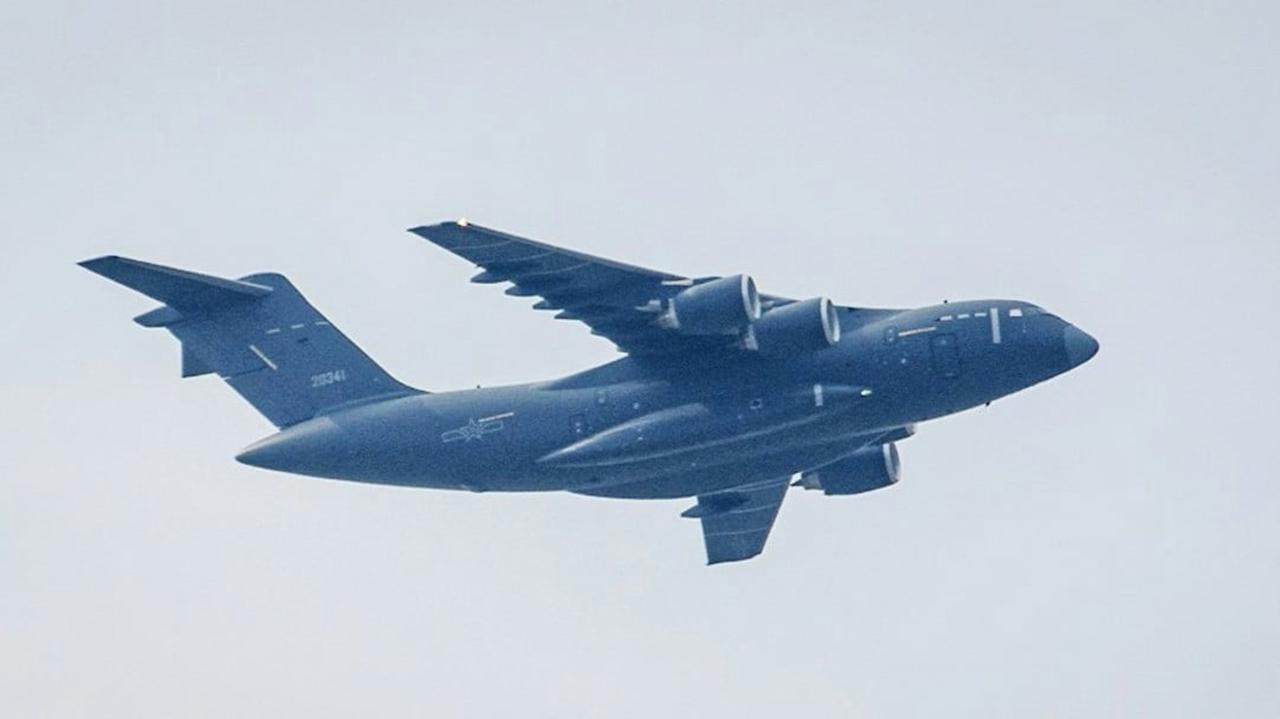 【运-20B出动！赴韩迎接志愿军遗骸归国，这还不是最高排面！】4月20日，中国空