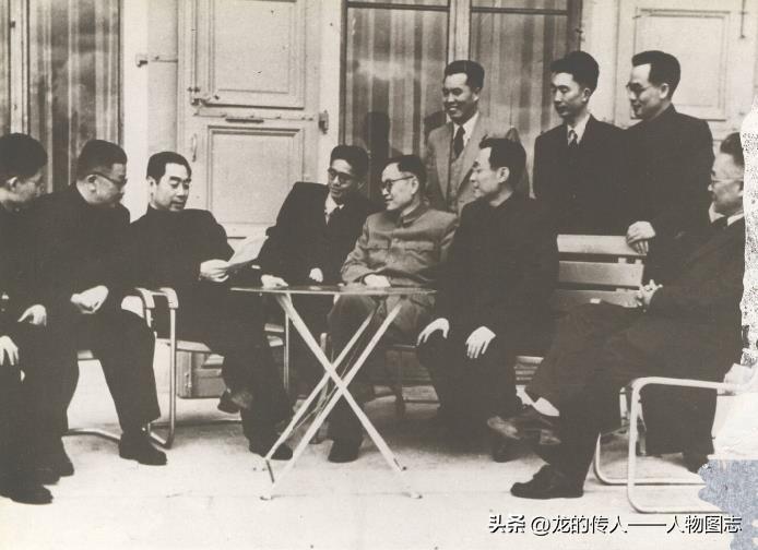 1954年4月，讨论和平解决朝鲜问题和恢复印度支那和平问题的国际会议在日内瓦召开
