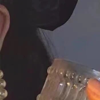 🌸𝙝𝙖𝙥𝙥𝙮 𝙙𝙖𝙮 ·͜·…路不通时，选择拐弯，心不快时，选