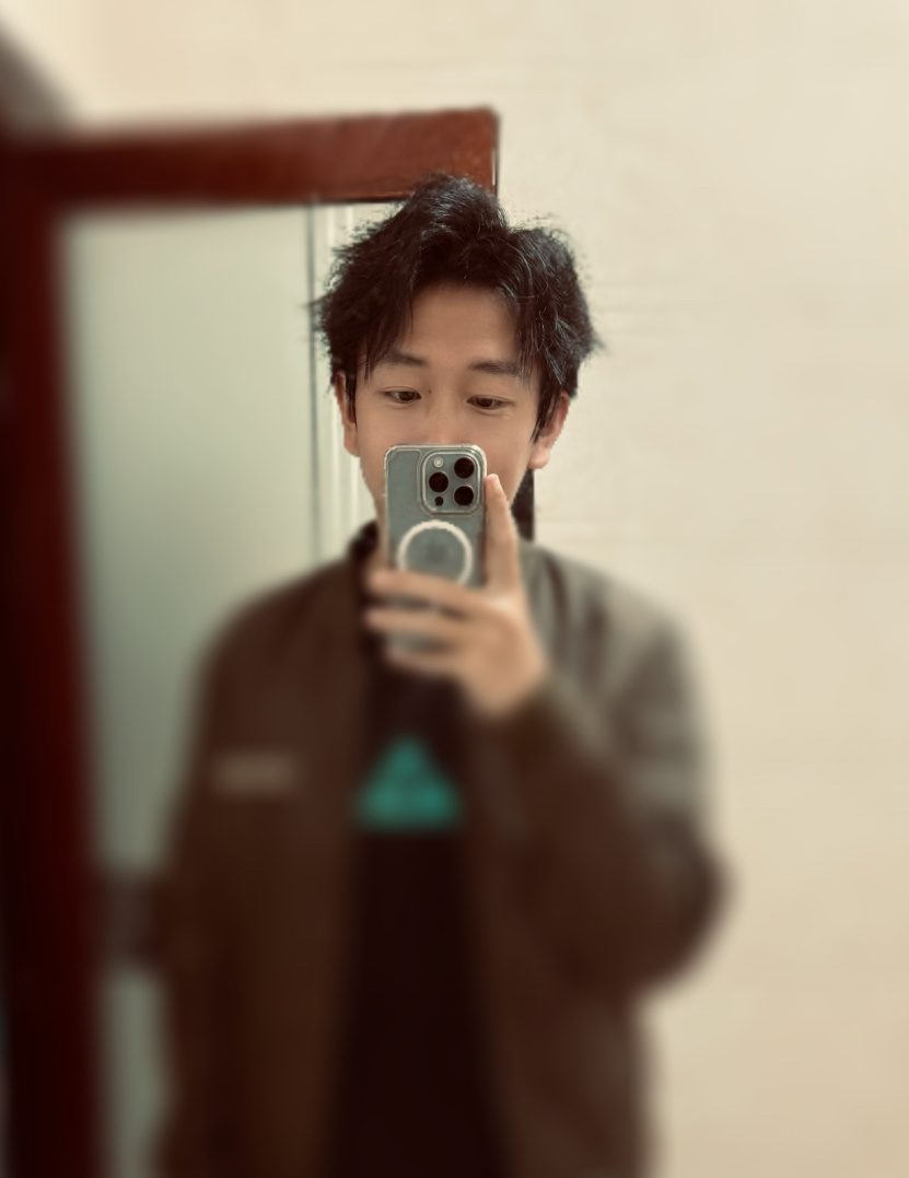 今晚准备剪个头发，上次77块剪的跟没剪一样，很失败，一下就长了，这次准备剪个二三