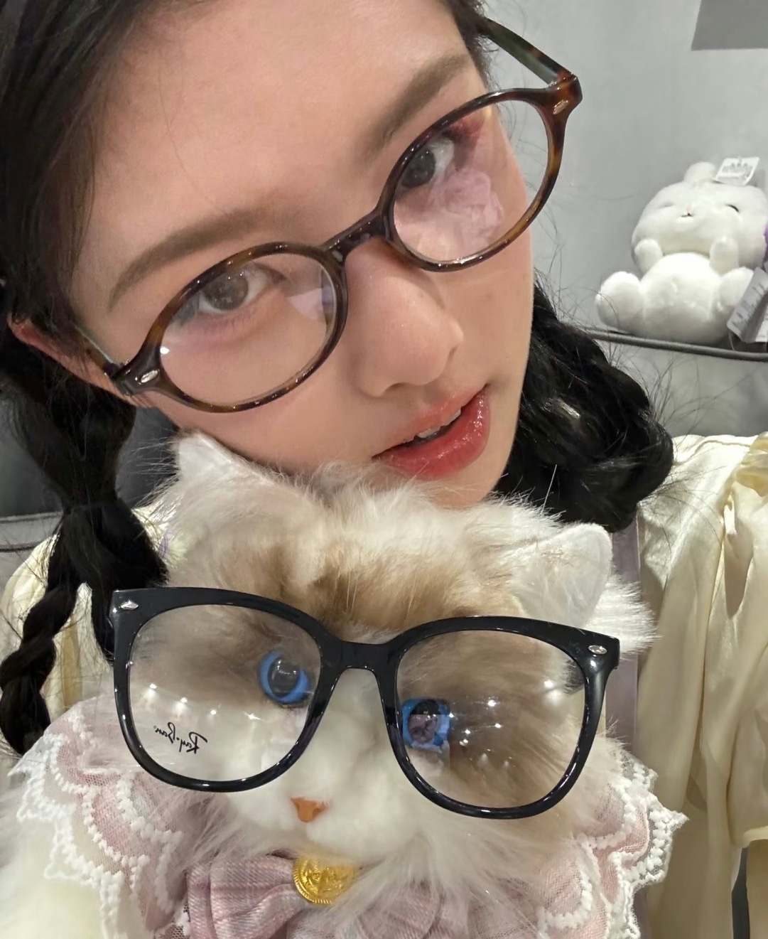 艾米丨08年妹宝的少年英气 ​​​