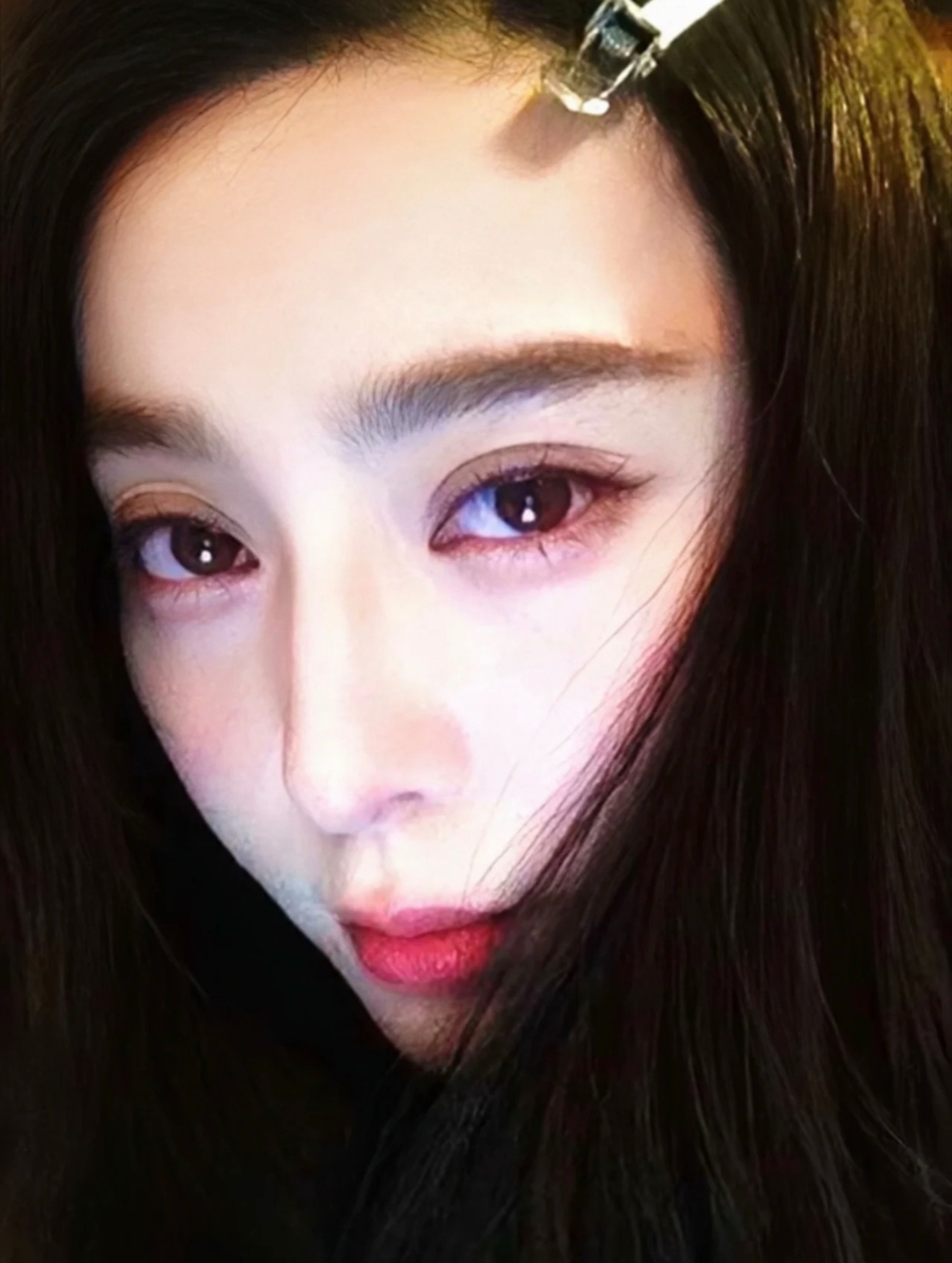 她 ​​​