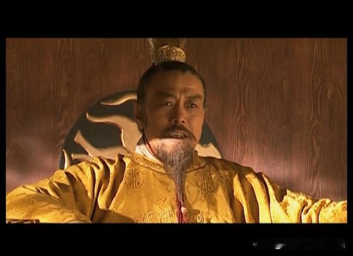 李世民杀了兄弟，见到老爸李渊后，抱着老爸就是哭，哭着哭着，含着李渊的乳头，接着哭